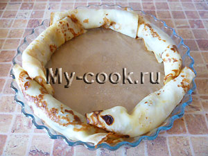 Блинный пирог с яблочной начинкой Улитка