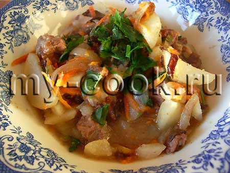 Картофель с черносливом и мясом