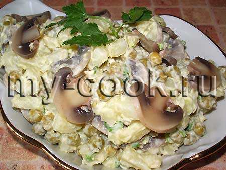 Салат из картофеля и шампиньонов