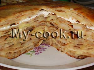 Блинчатый пирог с яблочной начинкой