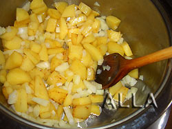 Суп-пюре из кабачка и картофеля