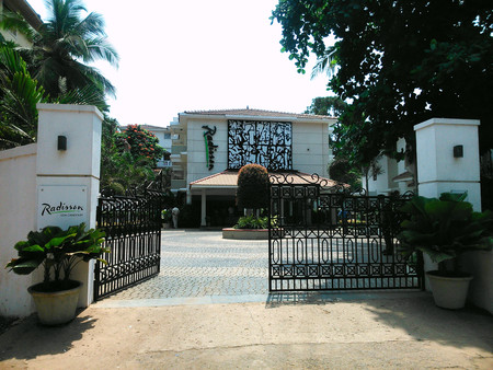 Вход в Отель Radisson Goa Candolim****
